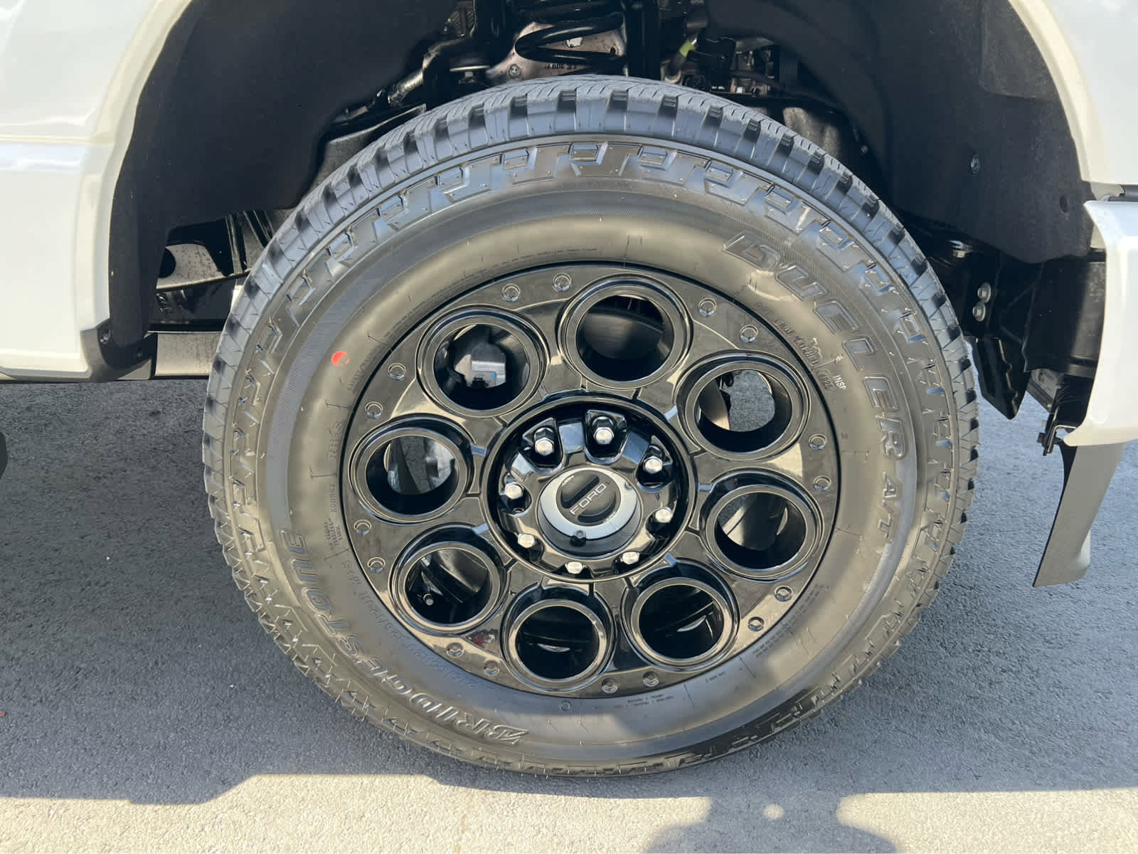 New 2026 Ford F250 Lariat w/ Black Appearance Package AWD/4WD image 15