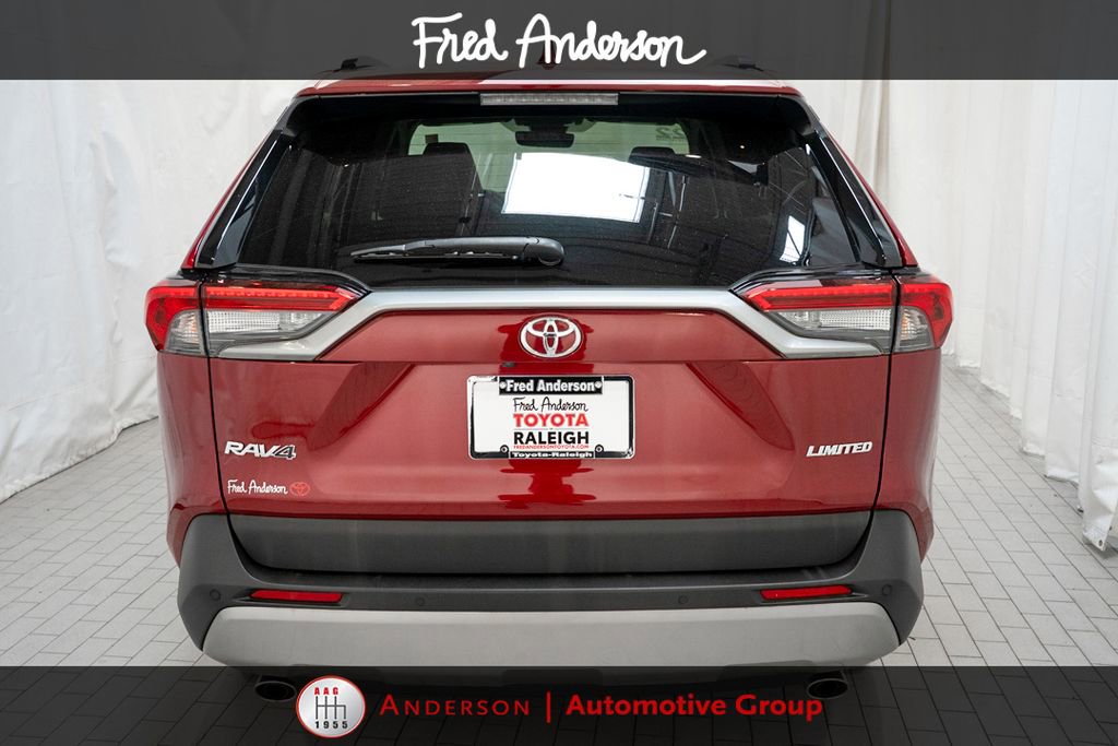 Certified 2022 Toyota RAV4 Limited FWD image 4