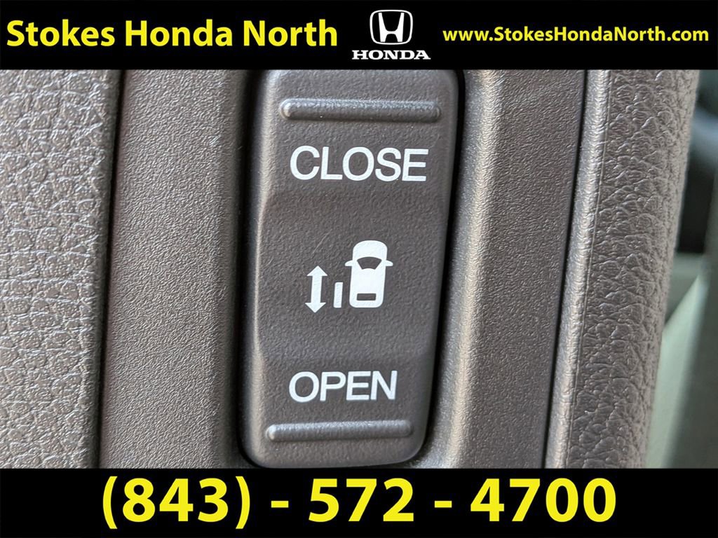 Certified 2025 Honda Odyssey Touring image 22