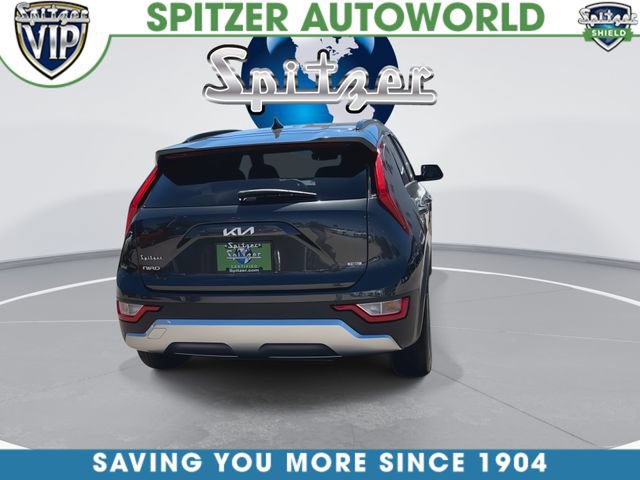 Used 2023 Kia Niro EX FWD image 8
