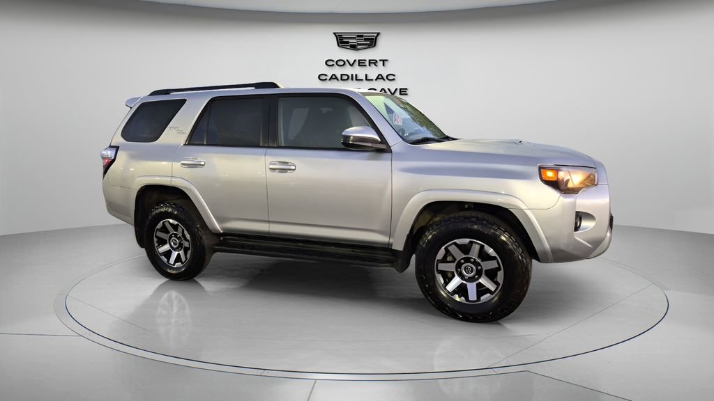 Used 2024 Toyota 4Runner TRD Off-Road image 12