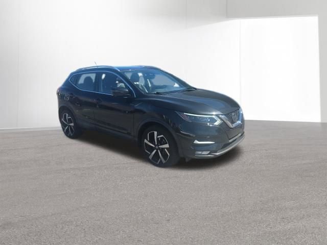 Used 2020 Nissan Rogue Sport SL w/ Premium Package image 3