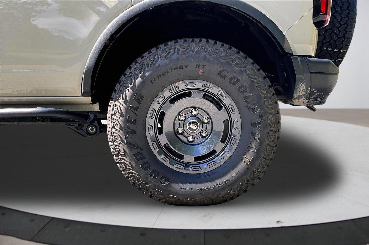 Used 2025 Ford Bronco Badlands AWD/4WD image 35