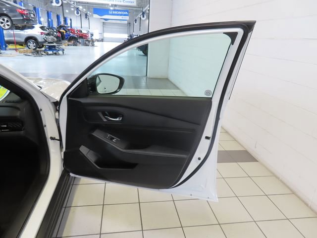 Used 2023 Honda Accord Sport image 25