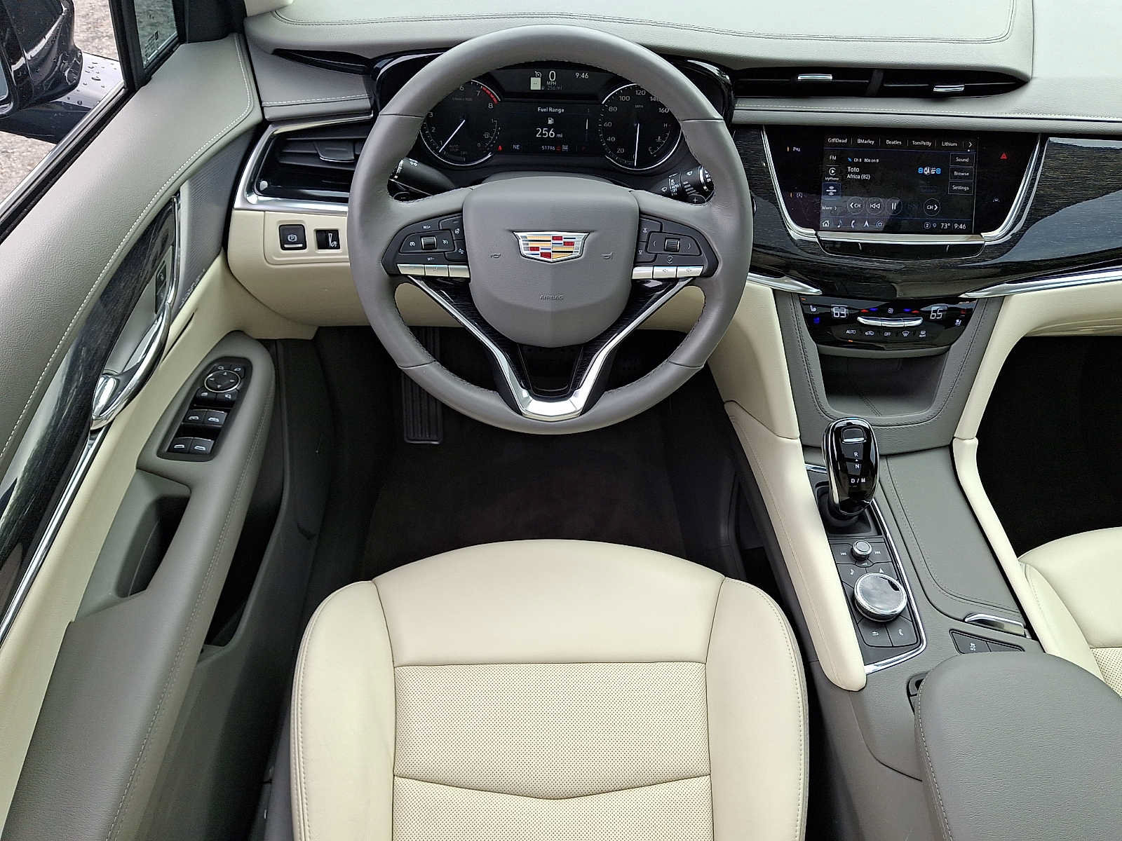 Used 2021 Cadillac XT6 Premium Luxury AWD/4WD image 12