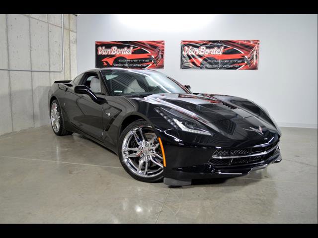 Used 2017 Chevrolet Corvette Stingray Coupe image 1