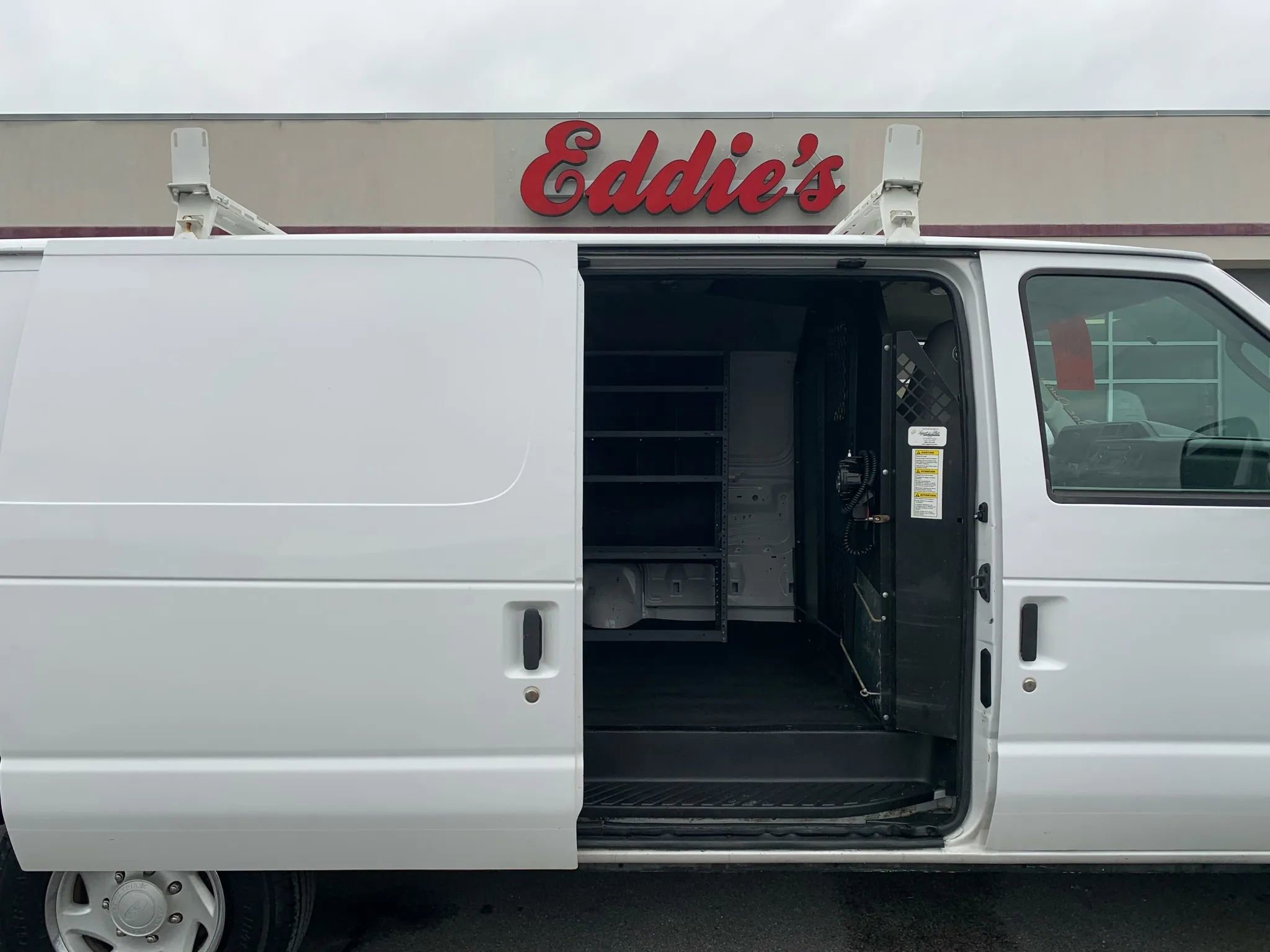 Used 2014 Ford E-350 and Econoline 350 Extended Super Duty w/ Insulation Package image 20