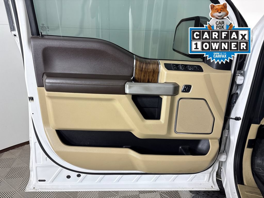Used 2018 Ford F150 Lariat w/ Equipment Group 502A Luxury AWD/4WD image 16
