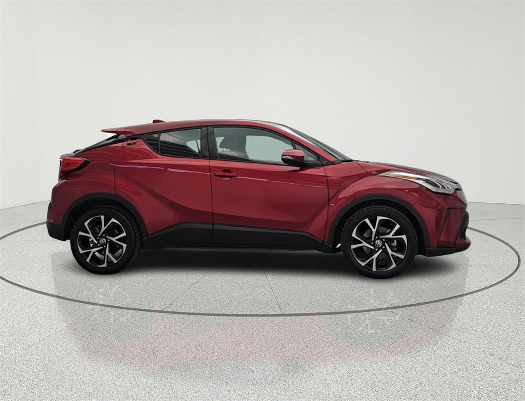 Used 2022 Toyota C-HR Limited image 4