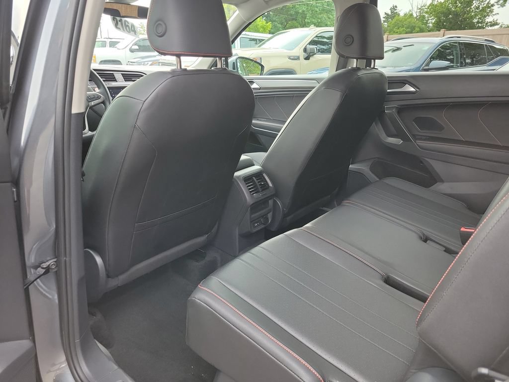 Used 2024 Volkswagen Tiguan Wolfsburg Edition FWD image 14