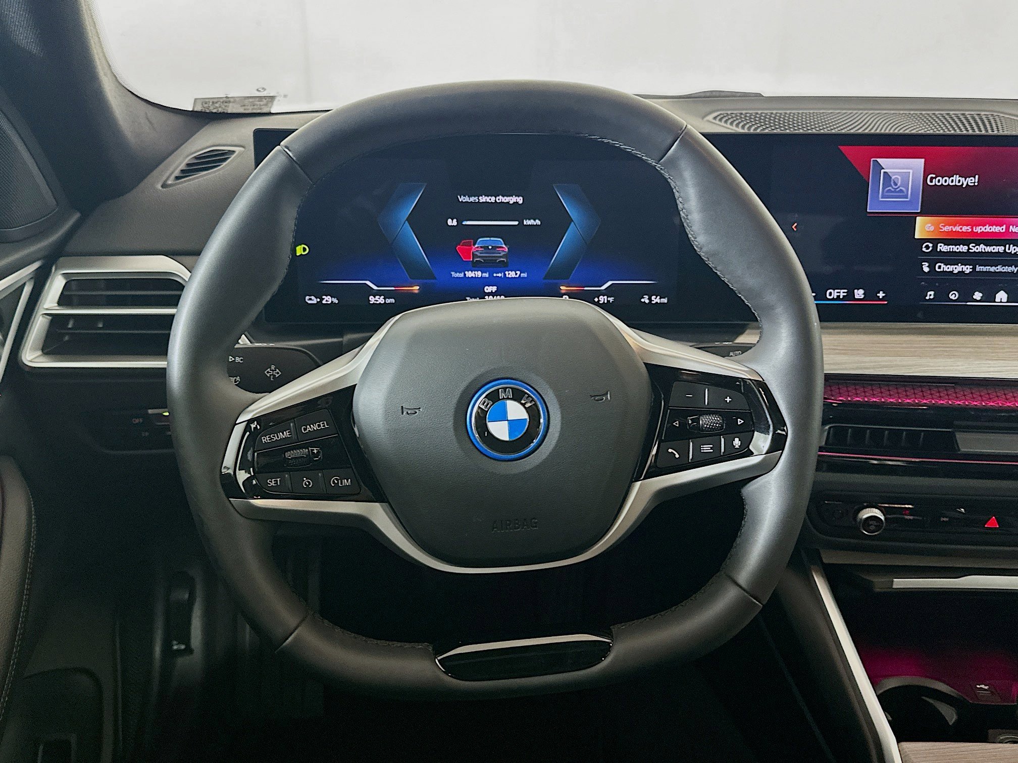 Used 2025 BMW i4 eDrive40 image 18