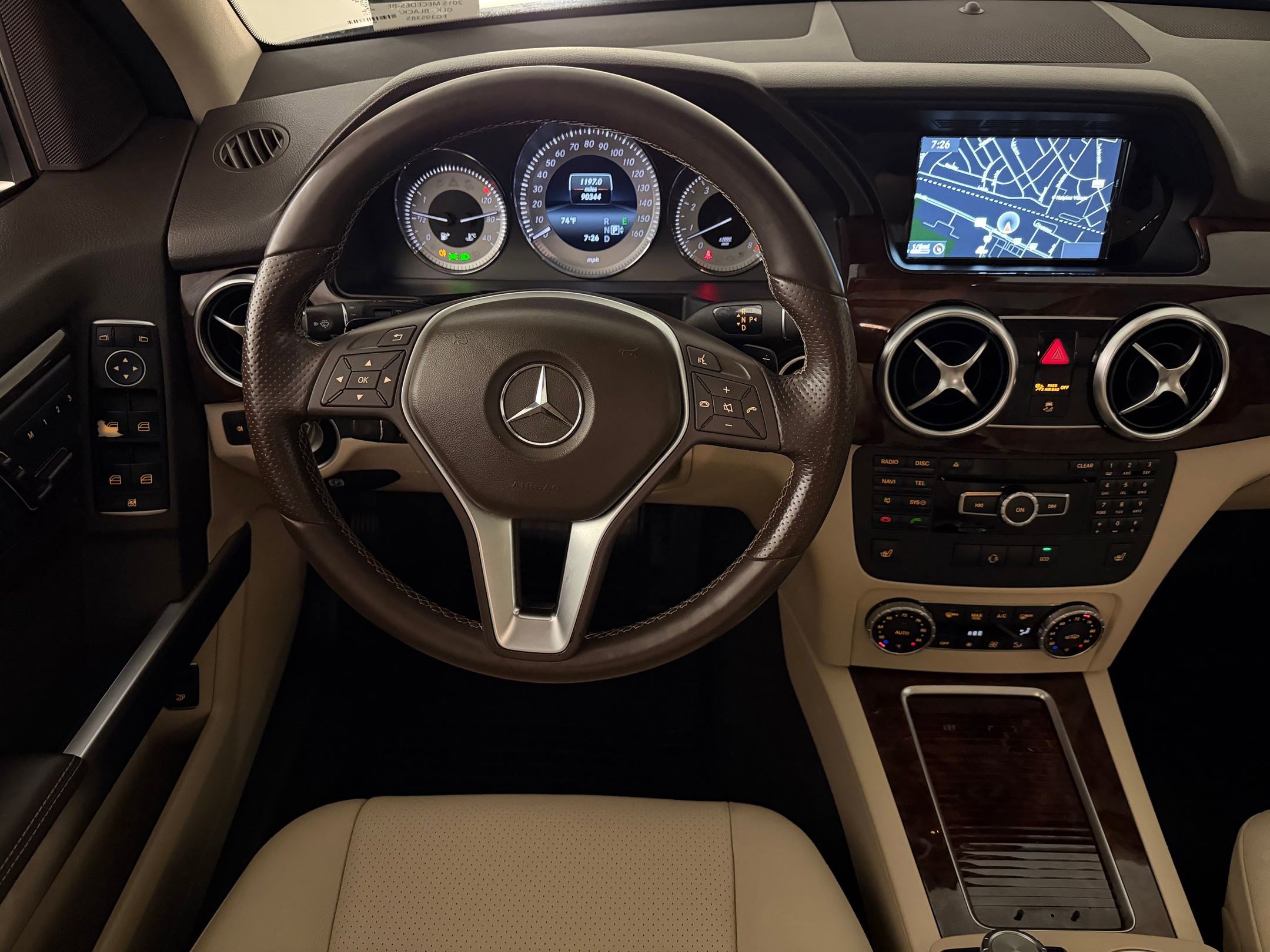 Used 2015 Mercedes-Benz GLK 350 4MATIC image 28