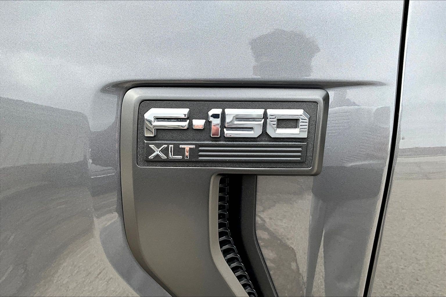 Used 2023 Ford F150 XLT w/ Equipment Group 302A High AWD/4WD image 31