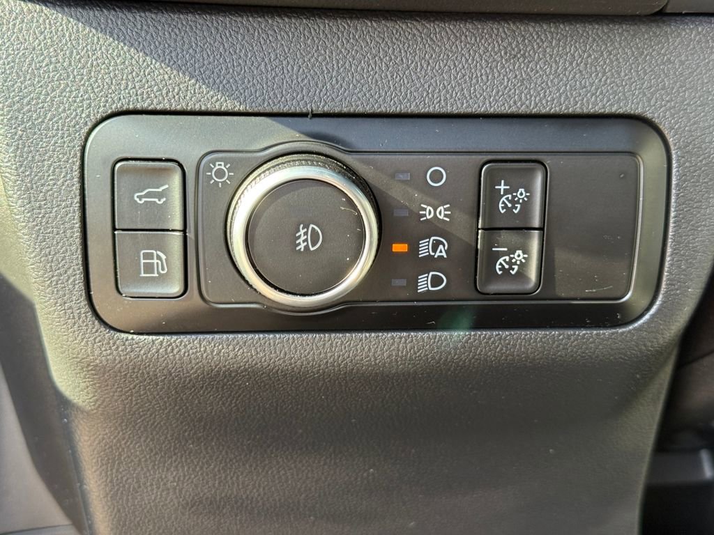 Certified 2023 Ford Escape ST-Line Select w/ Tech Pack #1 image 24