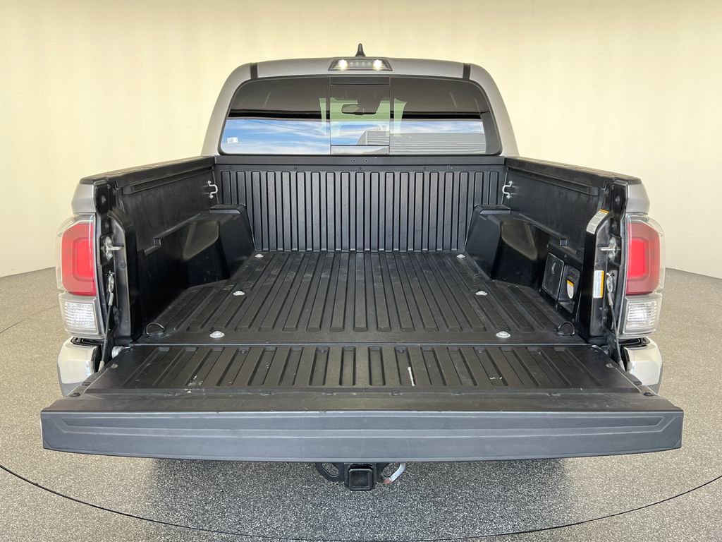 Used 2020 Toyota Tacoma TRD Off-Road AWD/4WD image 20