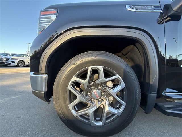 Used 2023 GMC Sierra 1500 SLT w/ SLT Premium Package image 10