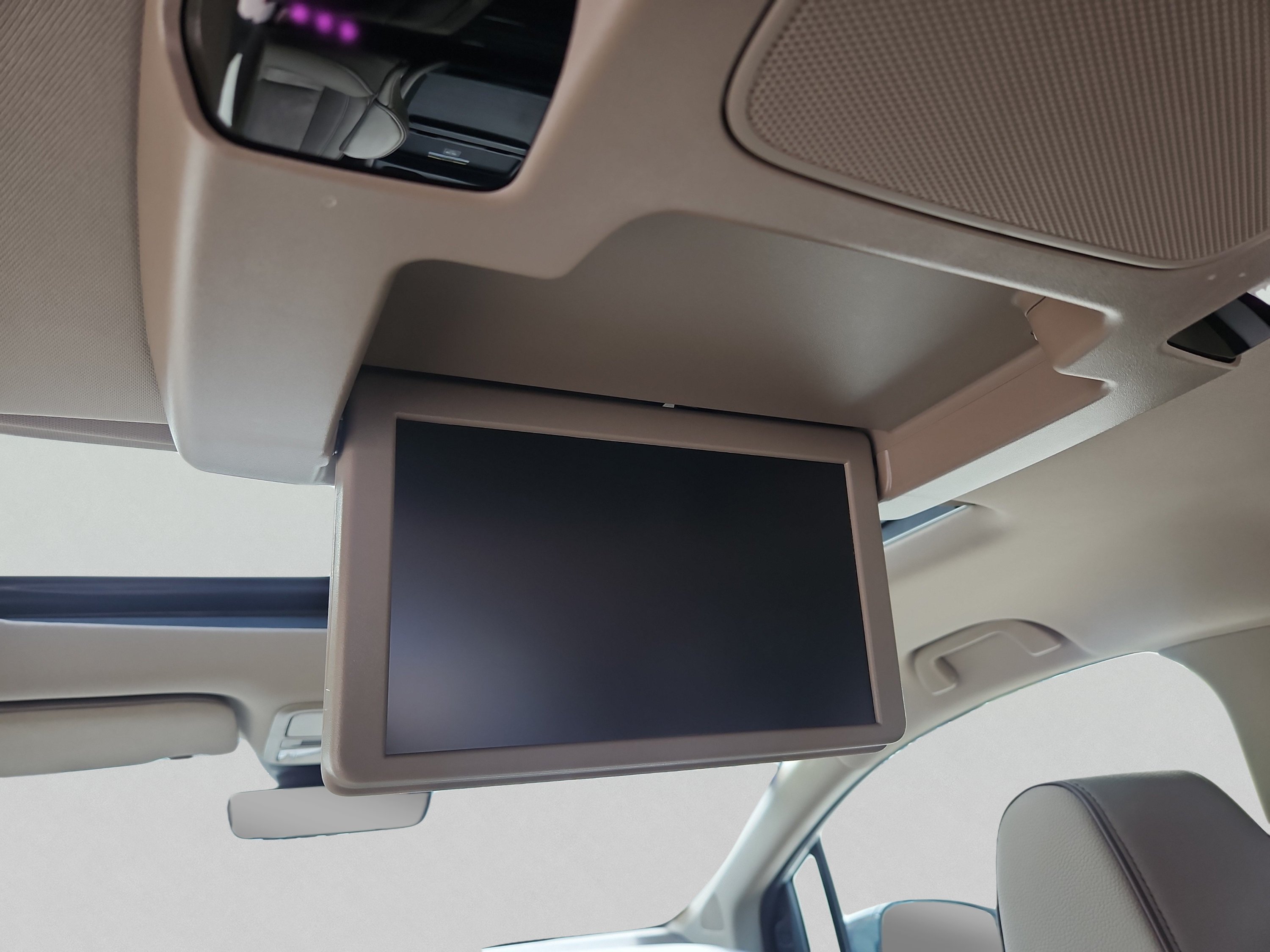 Certified 2024 Honda Odyssey Elite image 16