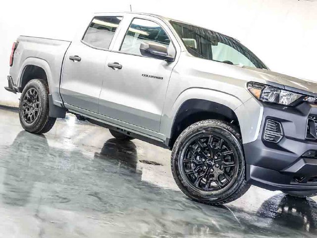 New 2026 Chevrolet Colorado W/T w/ WT Custom Package AWD/4WD image 5