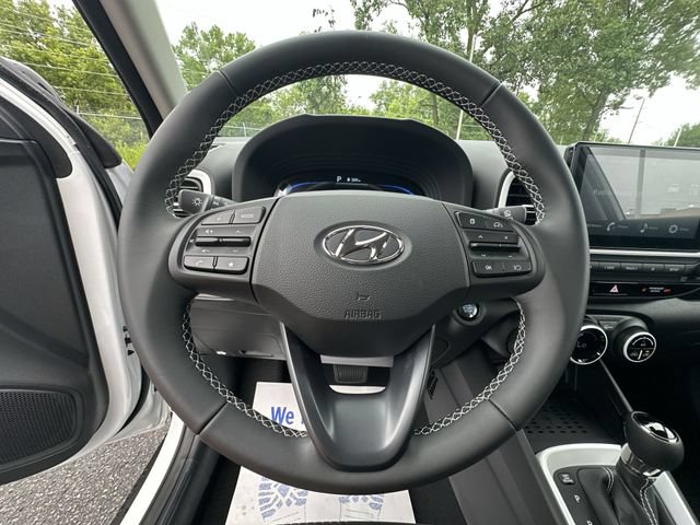 New 2026 Hyundai Venue SEL FWD image 30