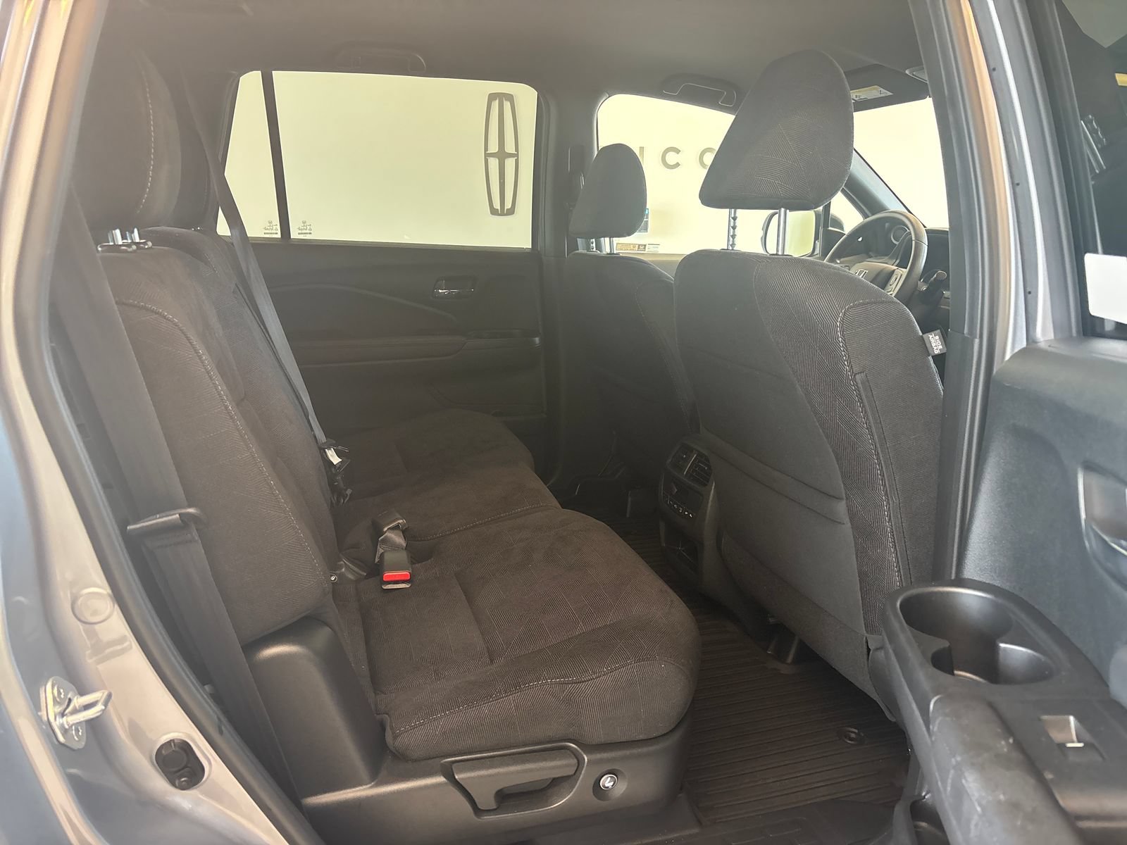 Certified 2022 Honda Pilot Sport image 9