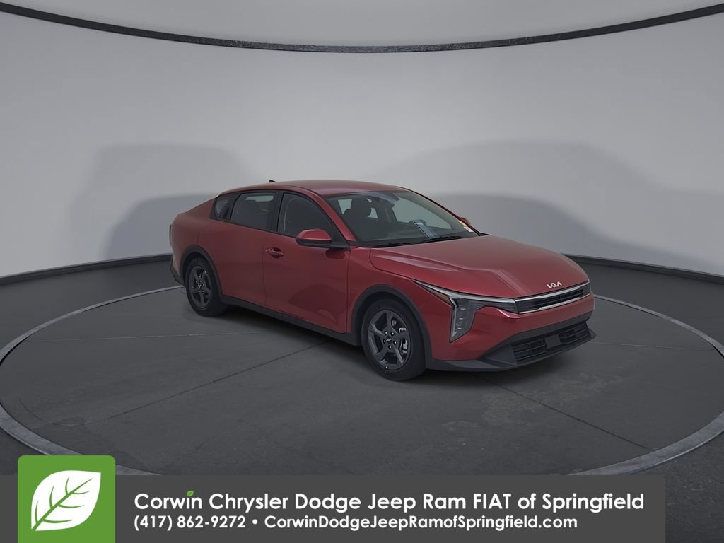 Used 2025 Kia K4 FWD image 3