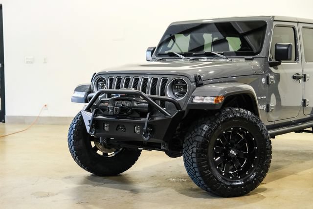 Used 2021 Jeep Wrangler Unlimited Sahara w/ Dual Top Group AWD/4WD image 19