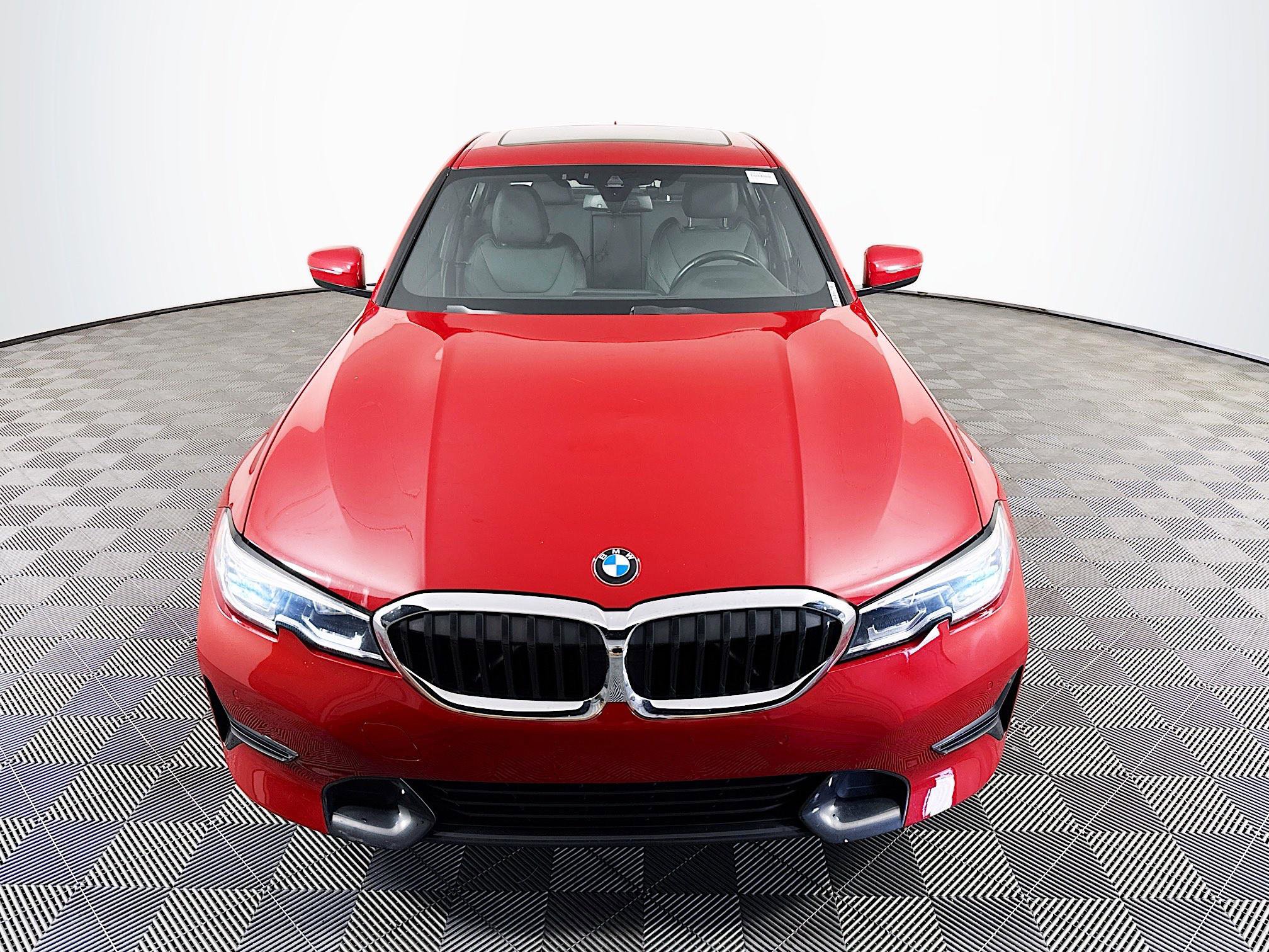 Used 2021 BMW 330i xDrive Sedan w/ Driving Assistance Package AWD/4WD image 2