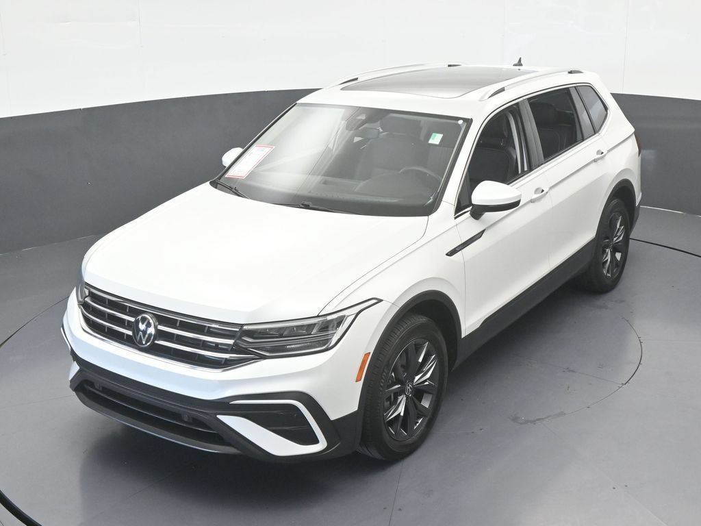 Used 2023 Volkswagen Tiguan SE FWD image 47