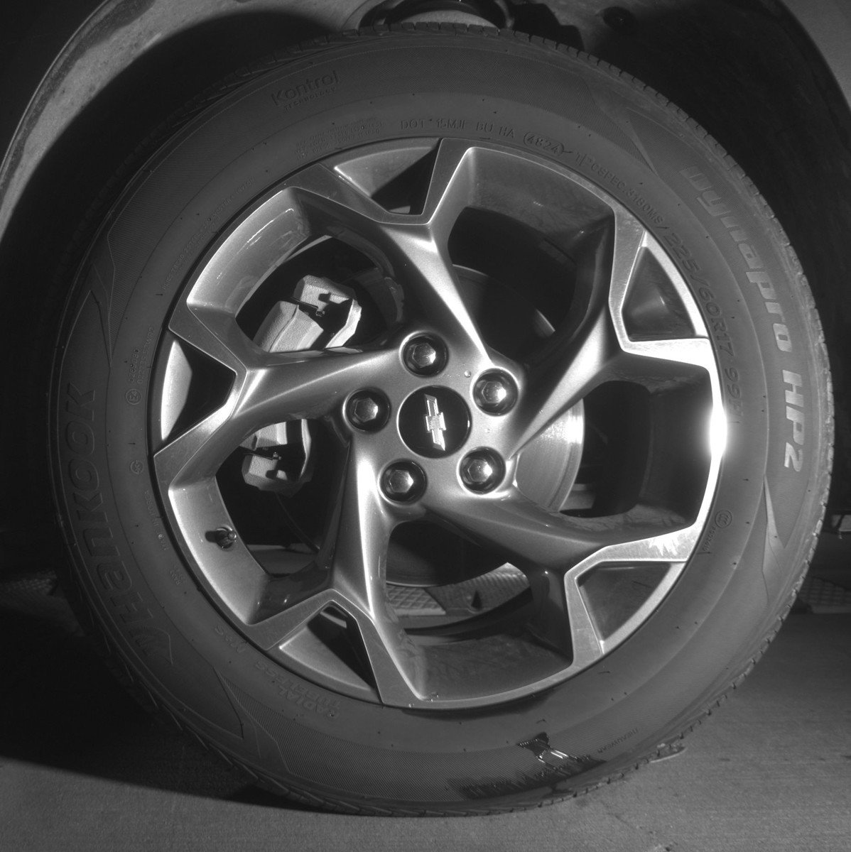 Used 2025 Chevrolet Trax LT FWD image 12