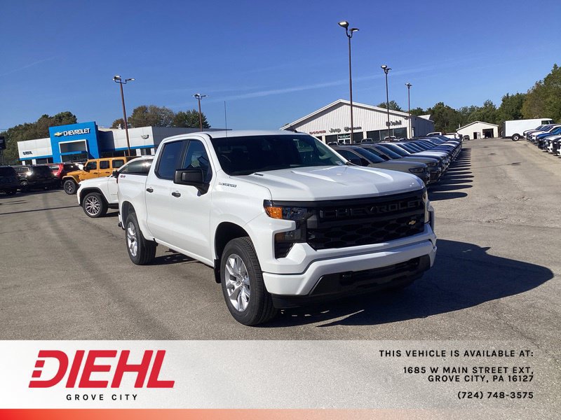 New 2026 Chevrolet Silverado 1500 Custom AWD/4WD image 1