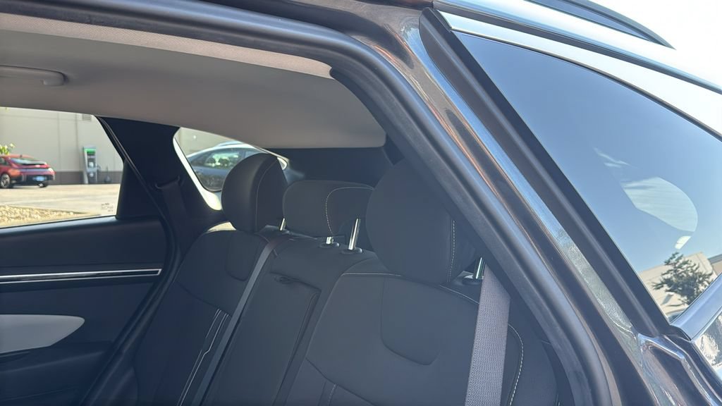 Used 2024 Hyundai Tucson SEL FWD image 25