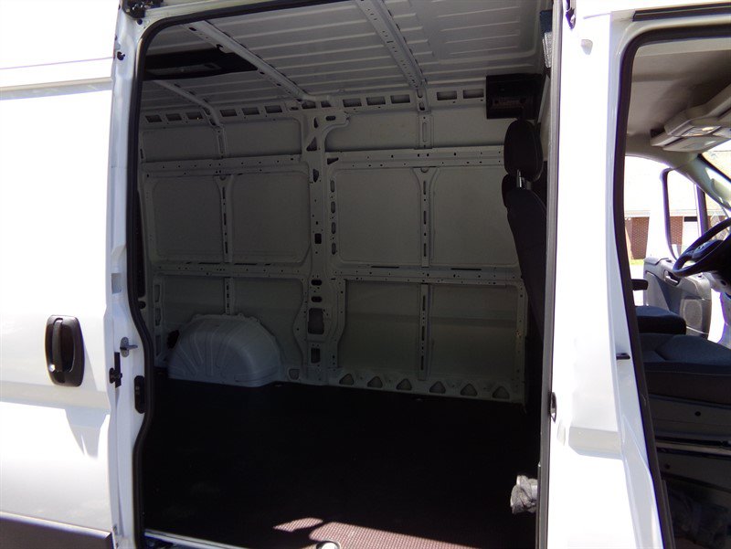 Used 2024 RAM ProMaster 3500 w/ Quick Order Package 22G SLT FWD image 19