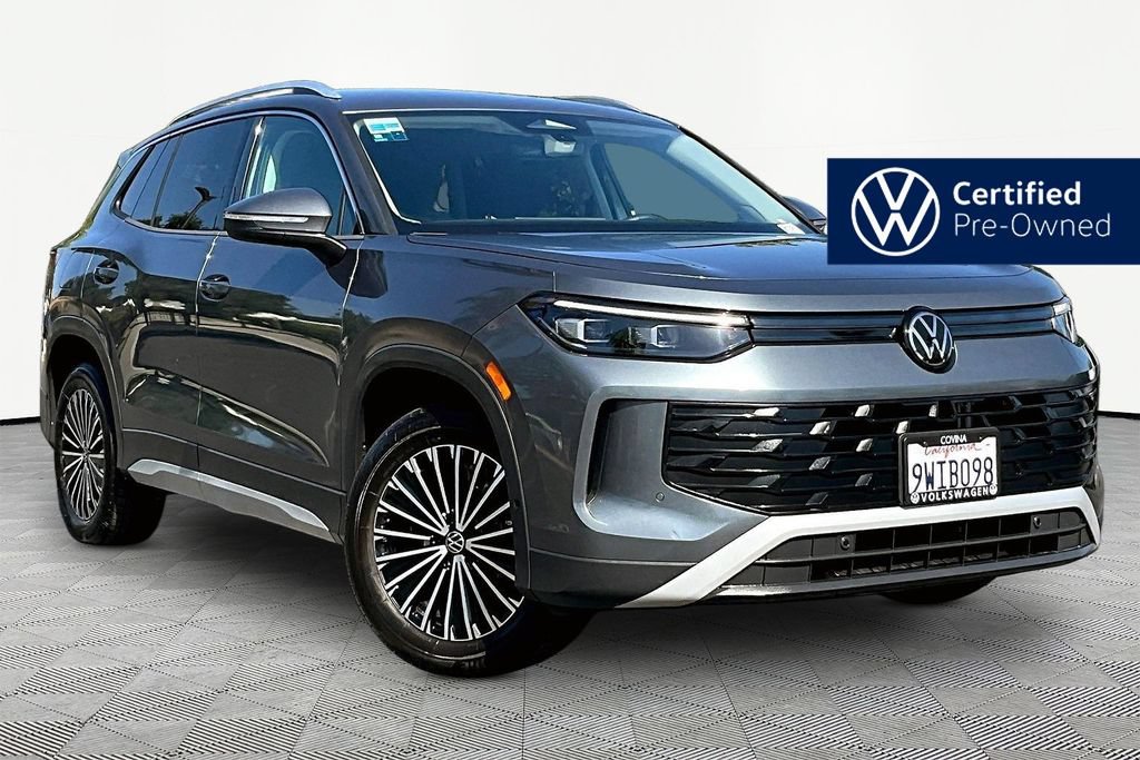 Used 2025 Volkswagen Tiguan S