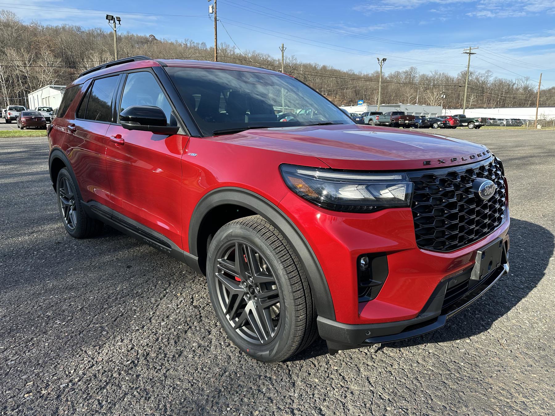 New 2026 Ford Explorer ST-Line w/ ST-Line Street Pack image 3