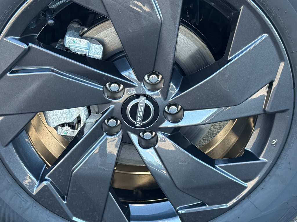 New 2026 Nissan Rogue SV image 9