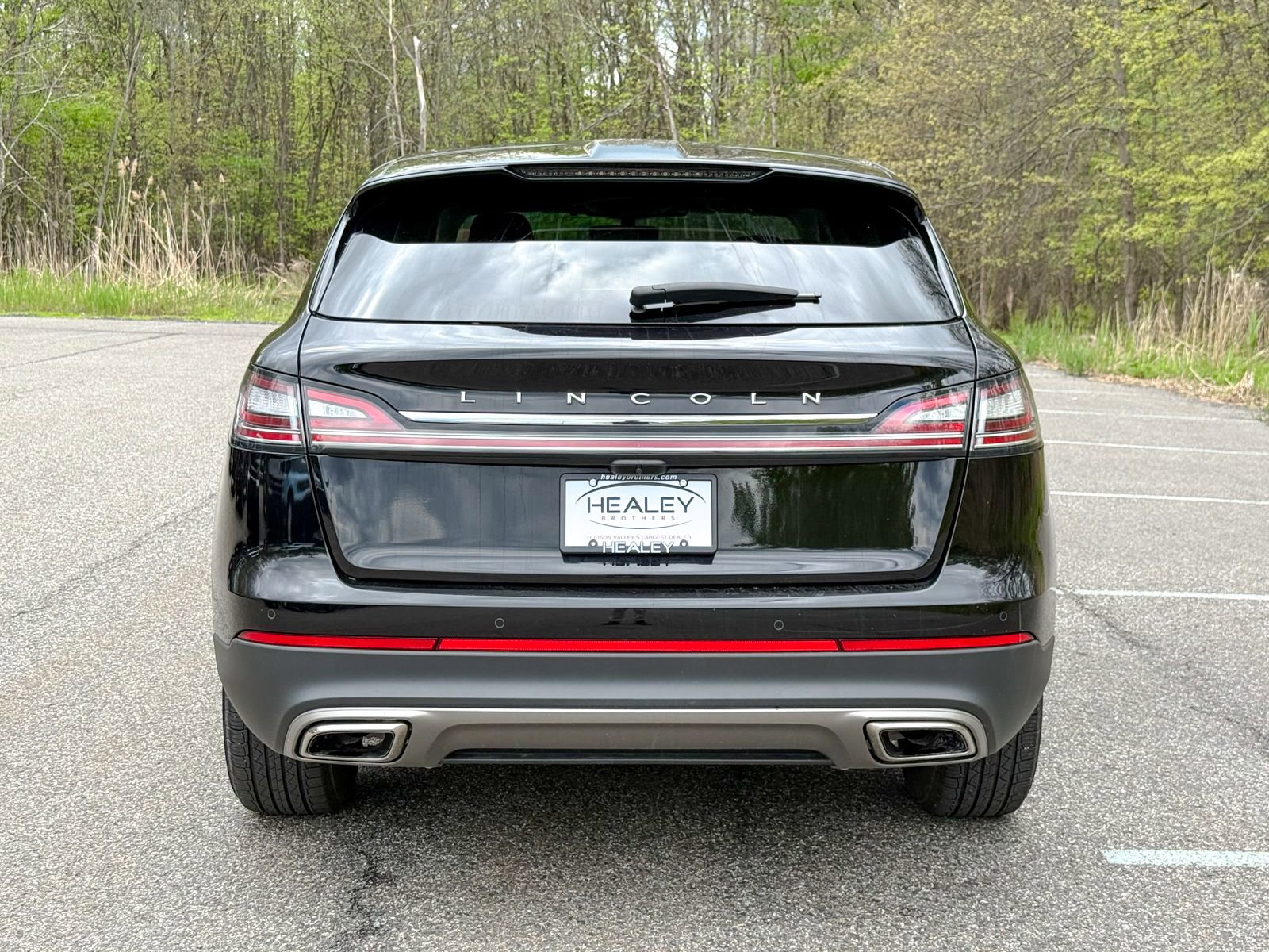 Used 2023 Lincoln Nautilus AWD w/ Premium Package image 5
