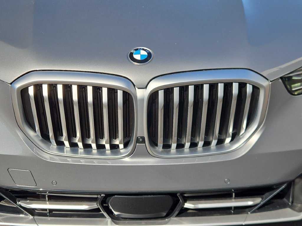 Used 2026 BMW X5 sDrive40i RWD image 36