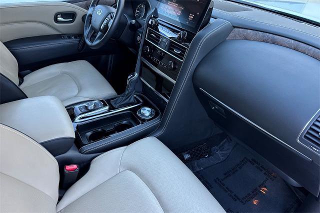 Certified 2024 INFINITI QX80 Premium Select w/ Cargo Package image 15