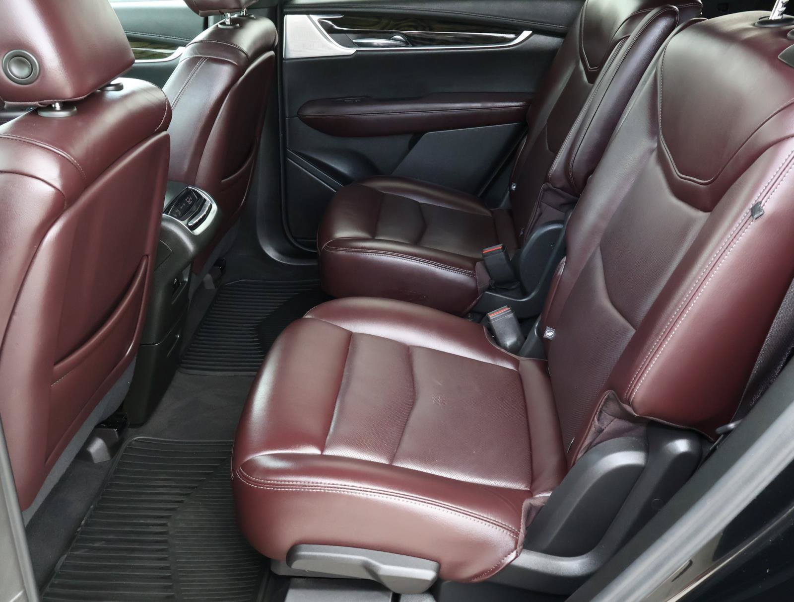 Certified 2024 Cadillac XT6 Premium Luxury AWD/4WD image 24
