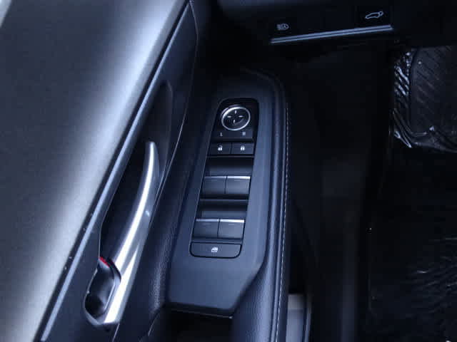 Used 2025 Toyota Grand Highlander FWD image 38