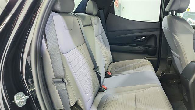 Used 2024 Hyundai Santa Cruz SEL FWD image 25