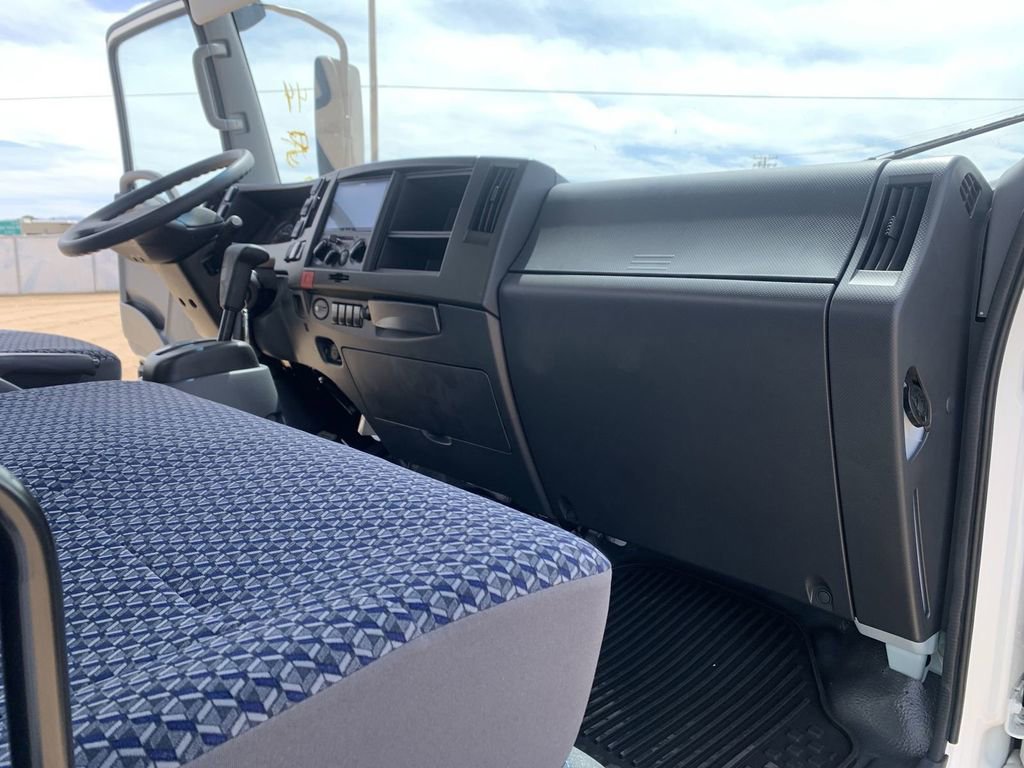 New 2025 Chevrolet Low Cab Forward image 27