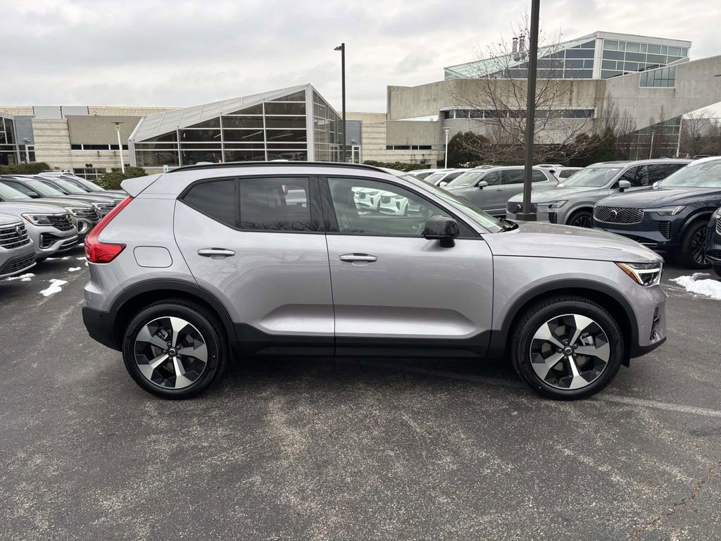 New 2026 Volvo XC40 B5 Plus w/ Protection Package Premier image 8