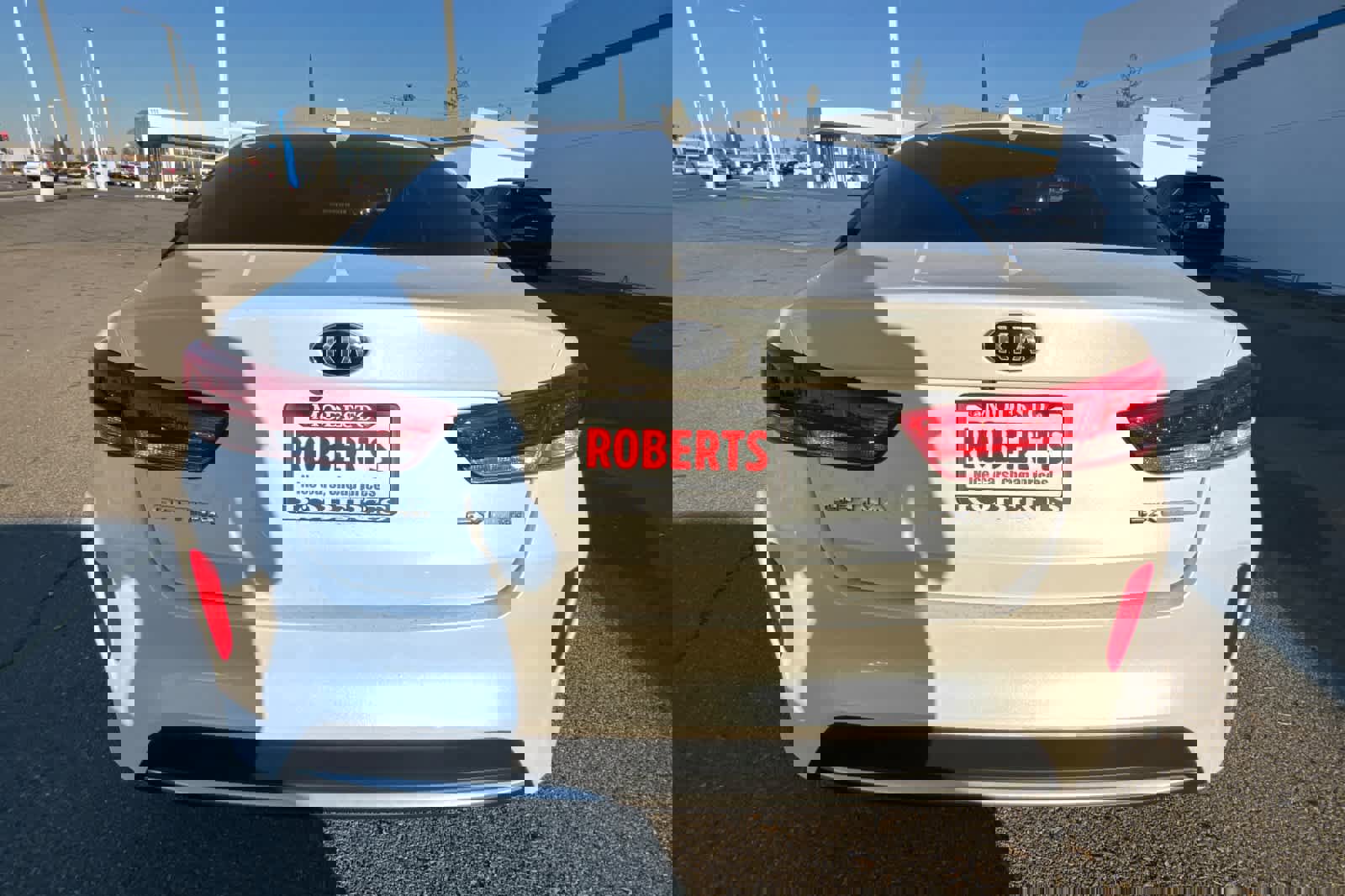 Used 2017 Kia Optima EX image 5