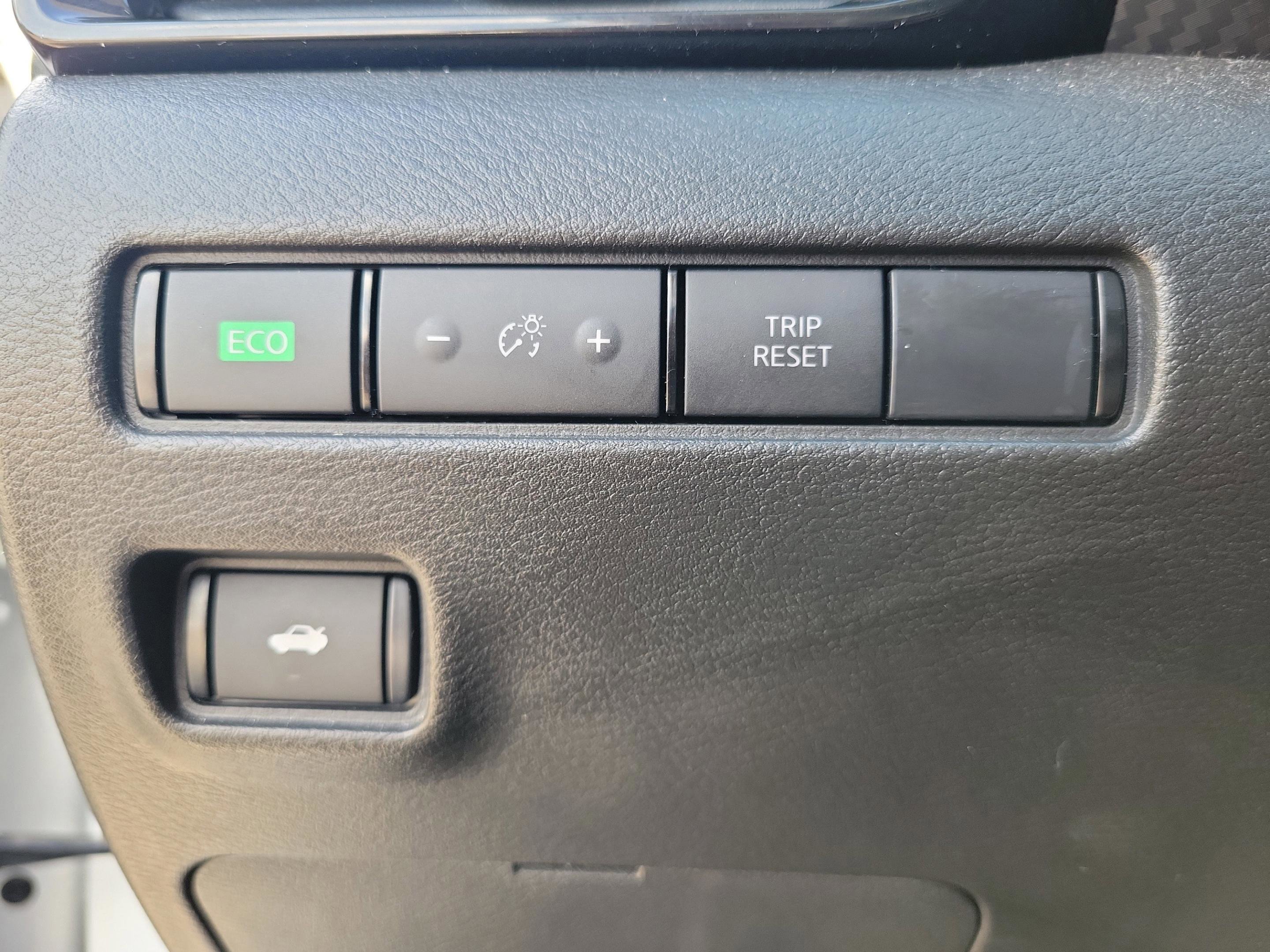 Certified 2022 Nissan Sentra SV w/ Trunk Package image 23