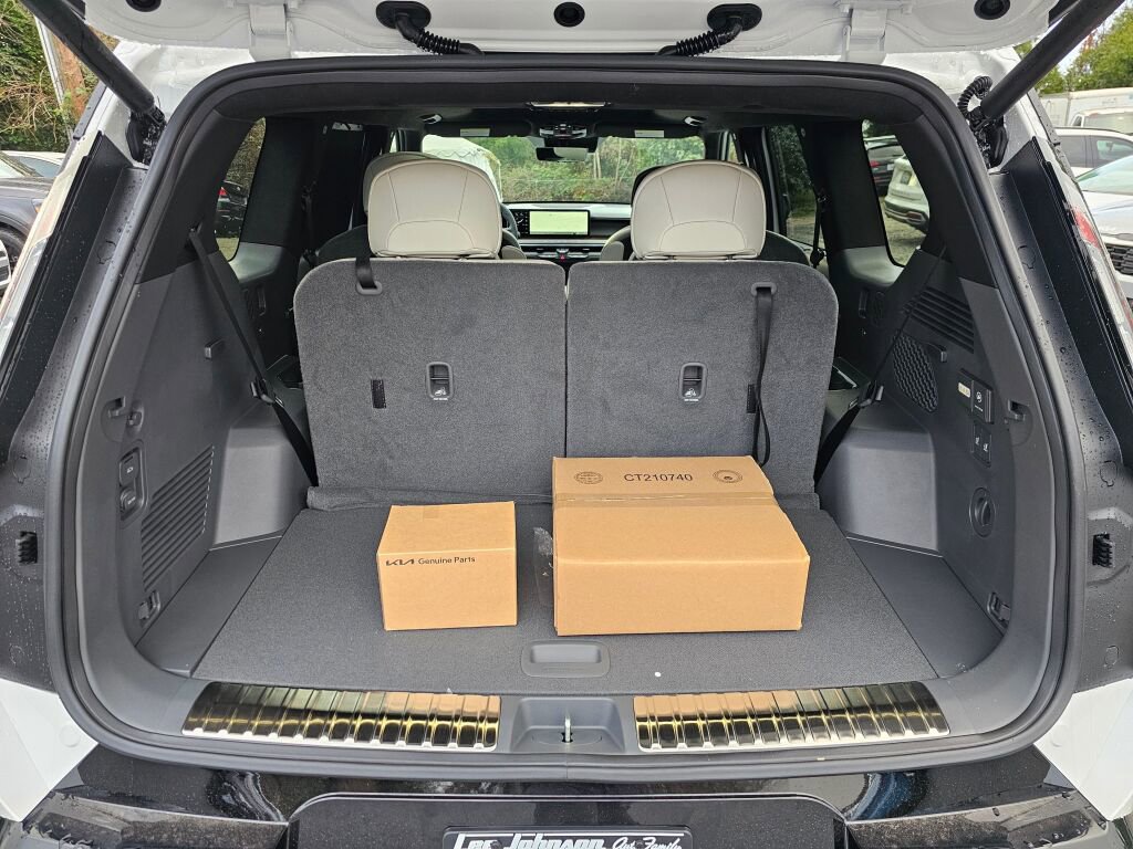 New 2026 Kia EV9 GT-Line image 25