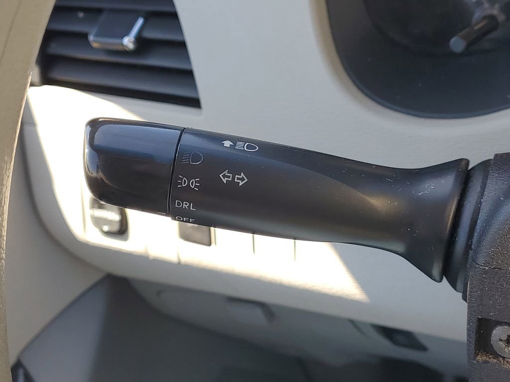 Used 2014 Toyota Sienna LE FWD image 17