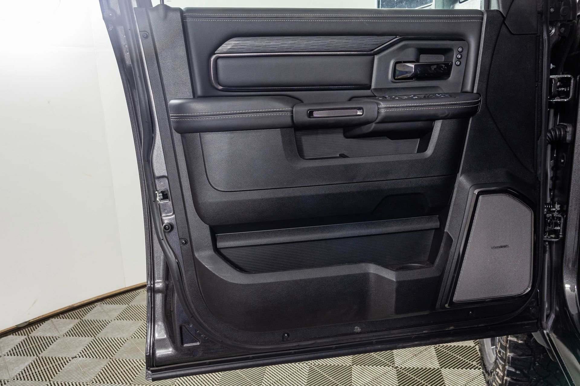 New 2026 RAM 2500 Rebel w/ Rebel Level 2 Equipment Group image 38