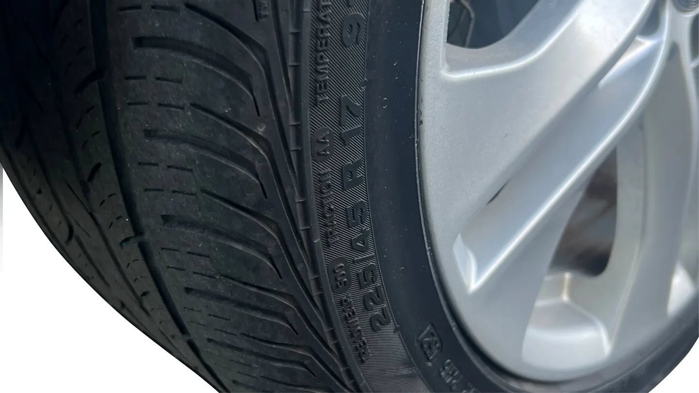 Used 2013 Mercedes-Benz C 250 Sedan image 55