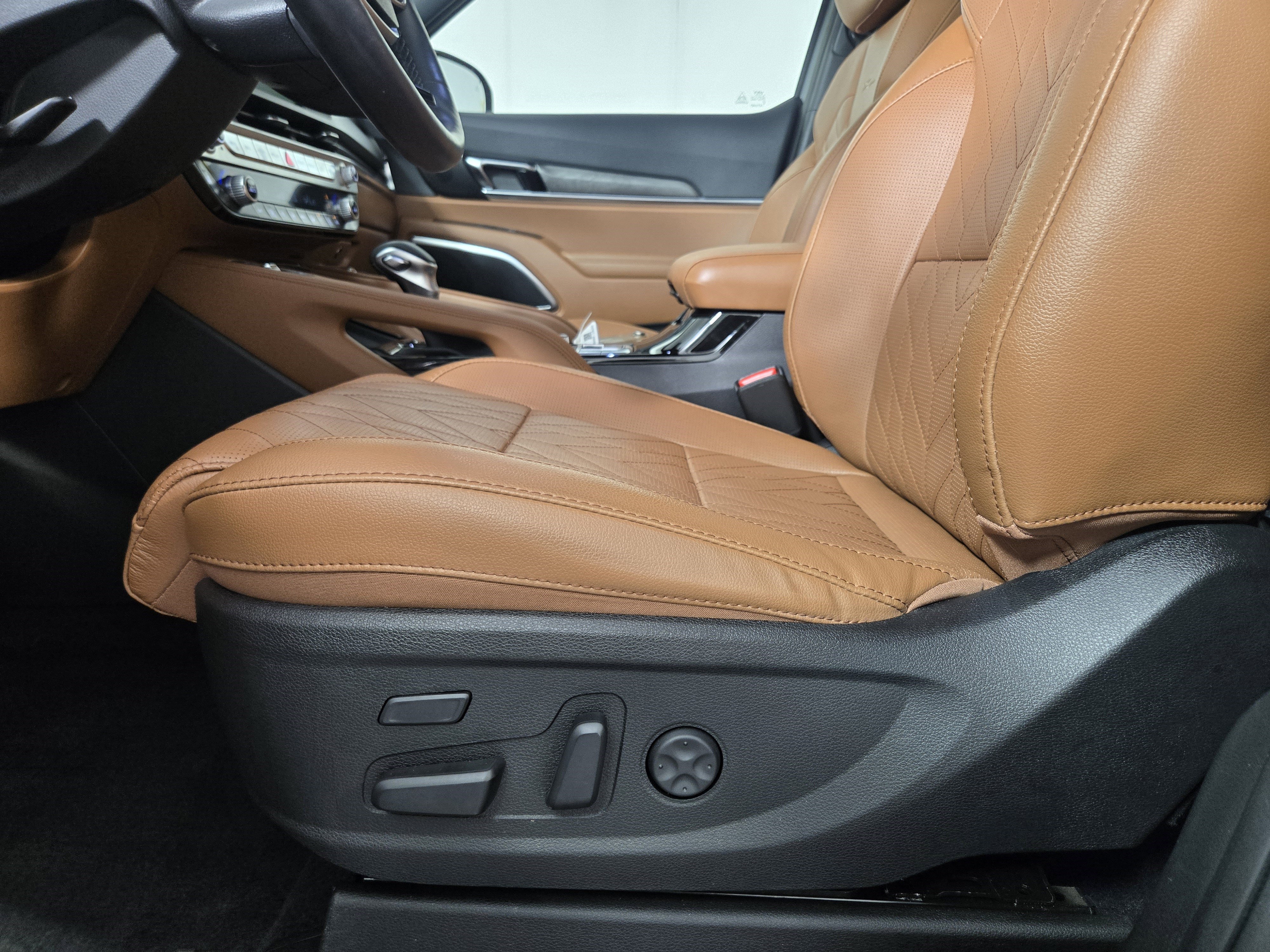 Used 2024 Kia Telluride SX X-Pro AWD/4WD image 33